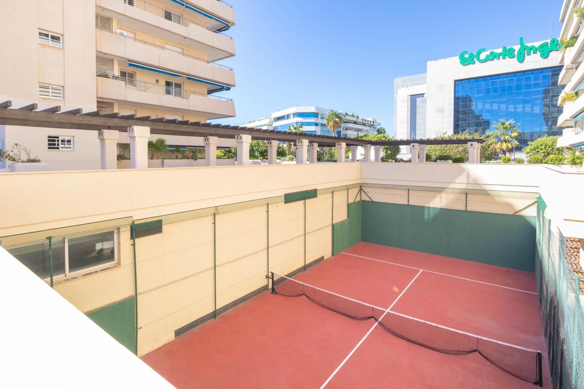 Apartamento Marina Banus L マルベーリャ エクステリア 写真