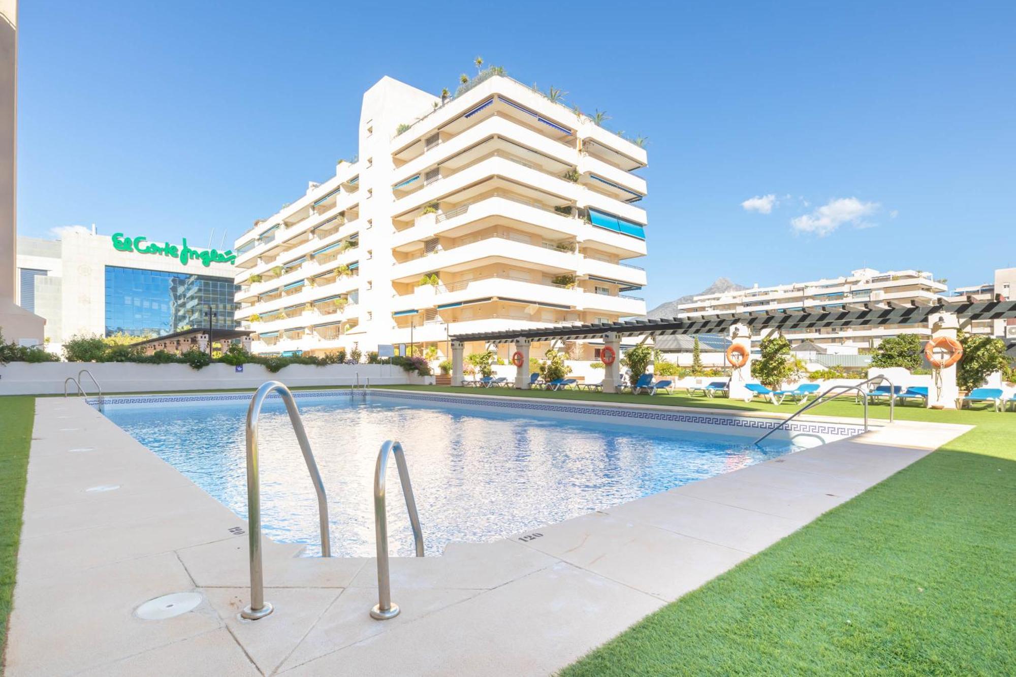 Apartamento Marina Banus L マルベーリャ エクステリア 写真