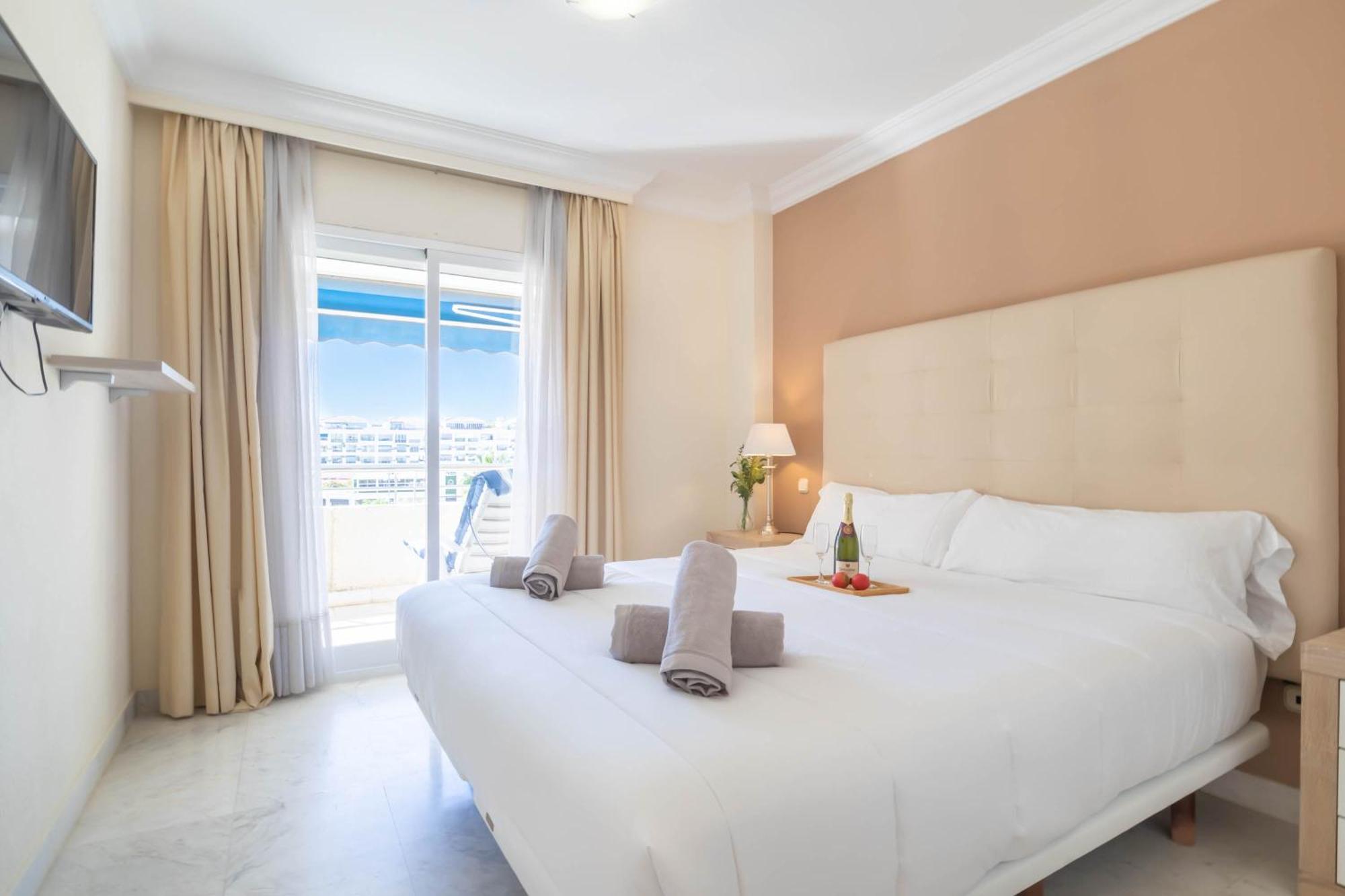 Apartamento Marina Banus L マルベーリャ エクステリア 写真
